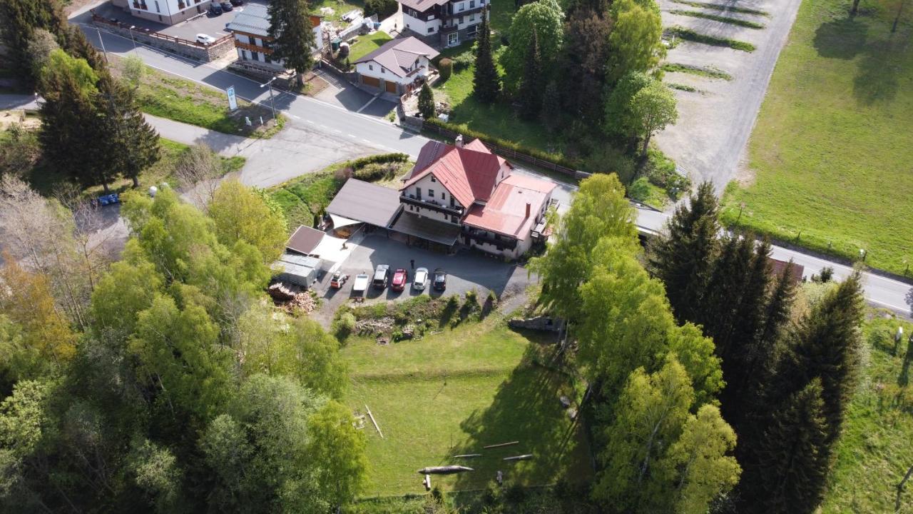 Pension Aura Spicak, Nektere Pokoje Se Saunou Železná Ruda 外观 照片